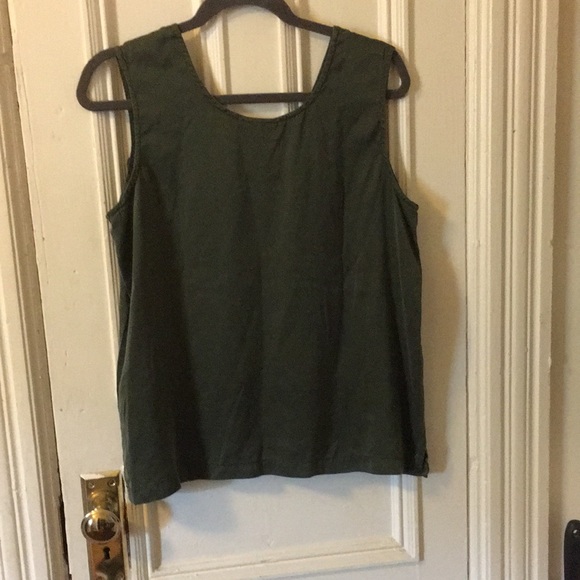 Ann Taylor Silk olive green summer top - Picture 1 of 2